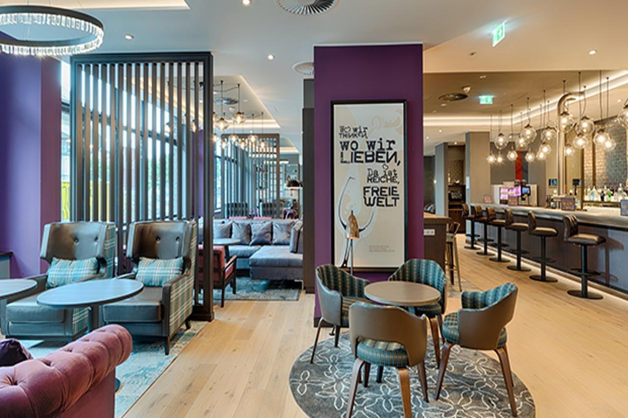 Premier Inn Hamburg City Klostertor Bagian luar foto
